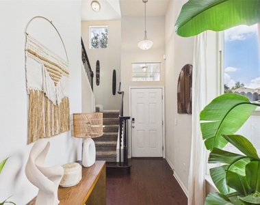 9310 Tanager Way - Photo Thumbnail 13
