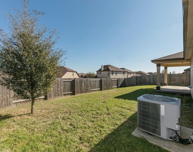 1141 Renaissance Trl - Photo Thumbnail 18