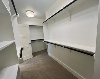 6515 Davis Ln - Photo Thumbnail 15
