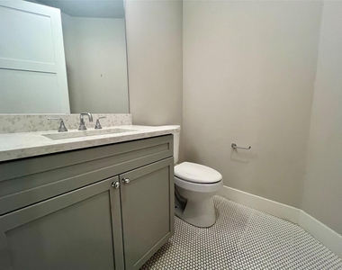 6515 Davis Ln - Photo Thumbnail 8