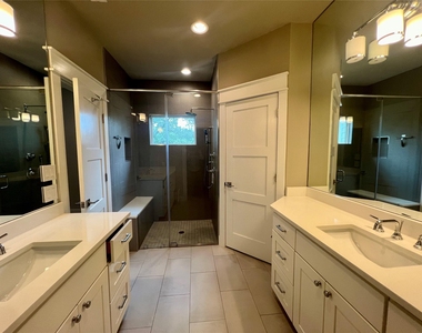 6515 Davis Ln - Photo Thumbnail 13