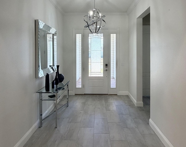 26 Antila Way - Photo Thumbnail 4