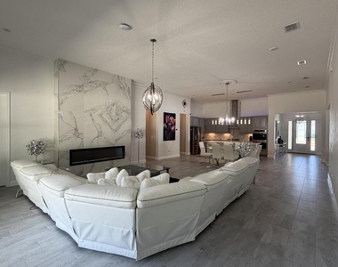 26 Antila Way - Photo Thumbnail 11