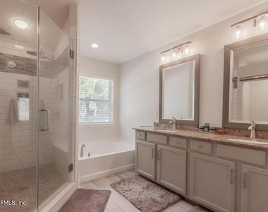 12459 Sugarberry Way - Photo Thumbnail 13