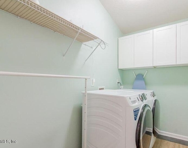 12459 Sugarberry Way - Photo Thumbnail 25