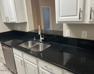 7801 Point Meadows Drive - Photo Thumbnail 23
