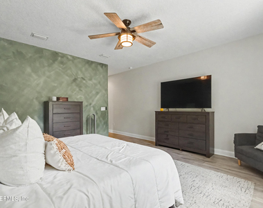 12647 Julington Oaks Drive - Photo Thumbnail 32