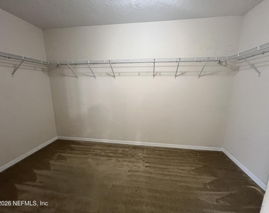 13491 Teddington Lane - Photo Thumbnail 33
