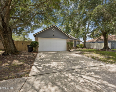 8362 Rockridge Drive - Photo Thumbnail 1