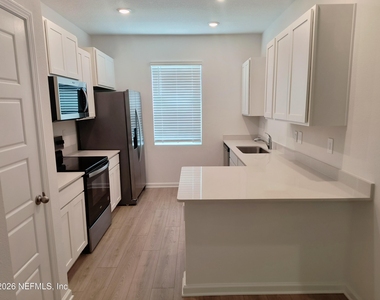 233 Palmetto Ridge Road - Photo Thumbnail 3