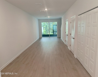 233 Palmetto Ridge Road - Photo Thumbnail 1