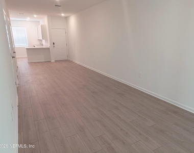 233 Palmetto Ridge Road - Photo Thumbnail 2