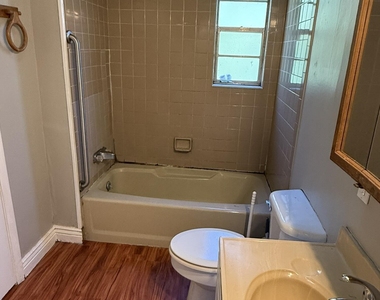 1610 Cleveland Avenue - Photo Thumbnail 5