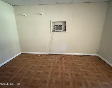 1610 Cleveland Avenue - Photo Thumbnail 7