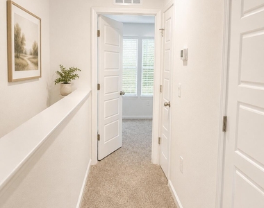 225 Palmetto Ridge Road - Photo Thumbnail 5