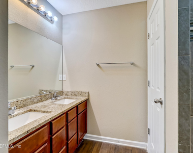8151 Lanette Street - Photo Thumbnail 22