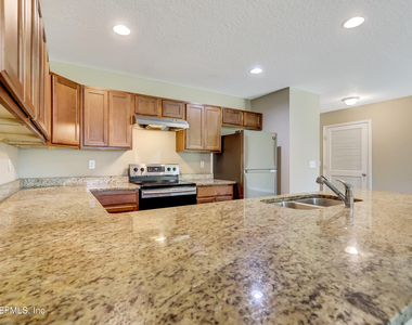 8151 Lanette Street - Photo Thumbnail 10