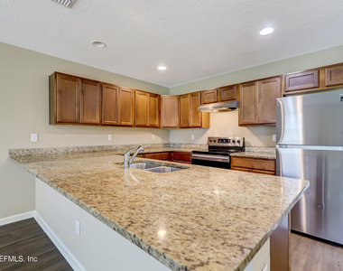 8151 Lanette Street - Photo Thumbnail 8
