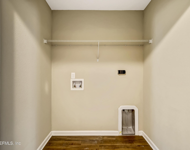 8151 Lanette Street - Photo Thumbnail 31