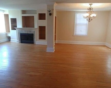2886 Forbes Street - Photo Thumbnail 6