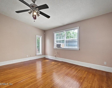 2886 Forbes Street - Photo Thumbnail 22