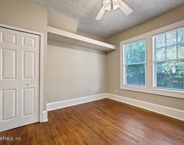 2886 Forbes Street - Photo Thumbnail 19