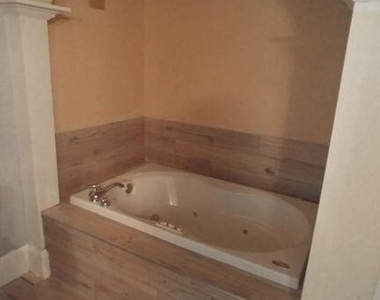 2886 Forbes Street - Photo Thumbnail 11