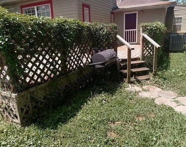 2886 Forbes Street - Photo Thumbnail 18