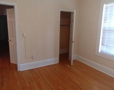 2886 Forbes Street - Photo Thumbnail 12