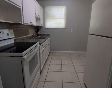 5440 Calloway Court - Photo Thumbnail 5