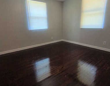 5440 Calloway Court - Photo Thumbnail 9