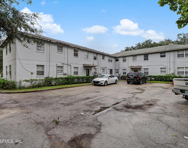 2358 Herschel Street - Photo Thumbnail 21