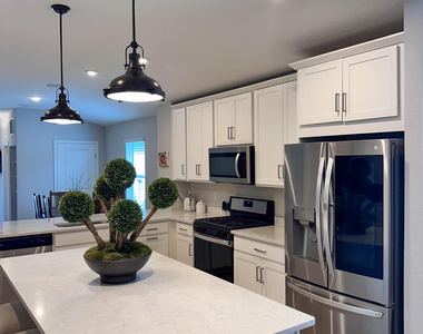 13414 Holsinger Boulevard - Photo Thumbnail 1