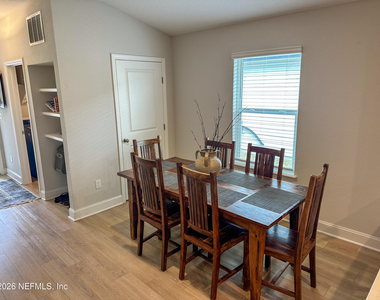13414 Holsinger Boulevard - Photo Thumbnail 5