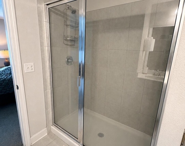 13414 Holsinger Boulevard - Photo Thumbnail 12
