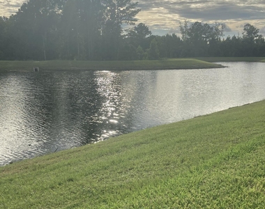 13414 Holsinger Boulevard - Photo Thumbnail 20