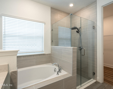 260 Oaklawn Court - Photo Thumbnail 24