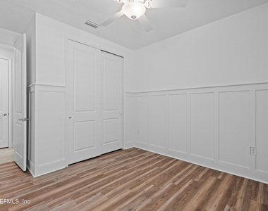 260 Oaklawn Court - Photo Thumbnail 17