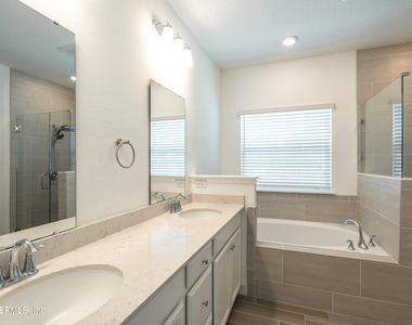 260 Oaklawn Court - Photo Thumbnail 23