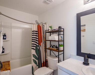 125 Barley Street - Photo Thumbnail 15