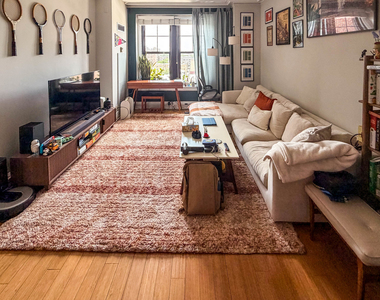 3170 N Sheridan Road - Photo Thumbnail 1