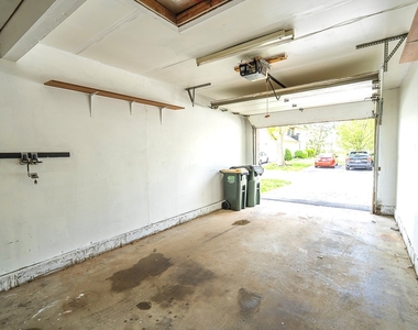 514 E Windgate Court - Photo Thumbnail 12