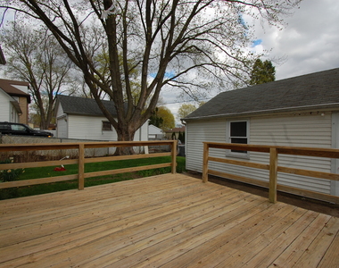 653 Jay Street - Photo Thumbnail 8