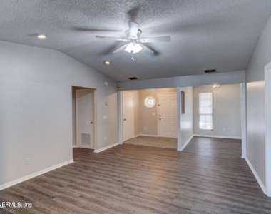 4641 Yerkes Street - Photo Thumbnail 4