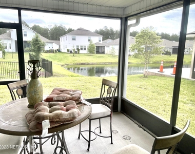 574 Northside Drive S - Photo Thumbnail 21