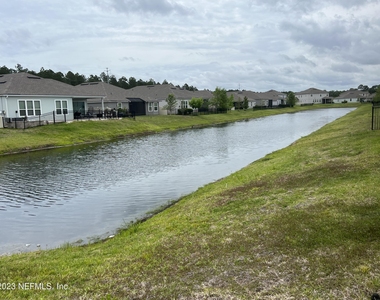 574 Northside Drive S - Photo Thumbnail 22