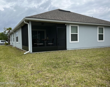 574 Northside Drive S - Photo Thumbnail 5