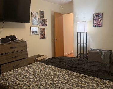 5120 Sherwin Avenue - Photo Thumbnail 4