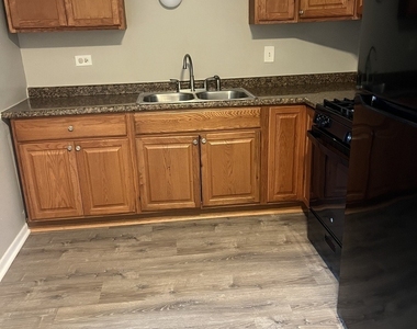 5740 W 108th Street - Photo Thumbnail 4