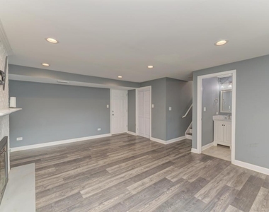 585 Cambridge Way - Photo Thumbnail 25
